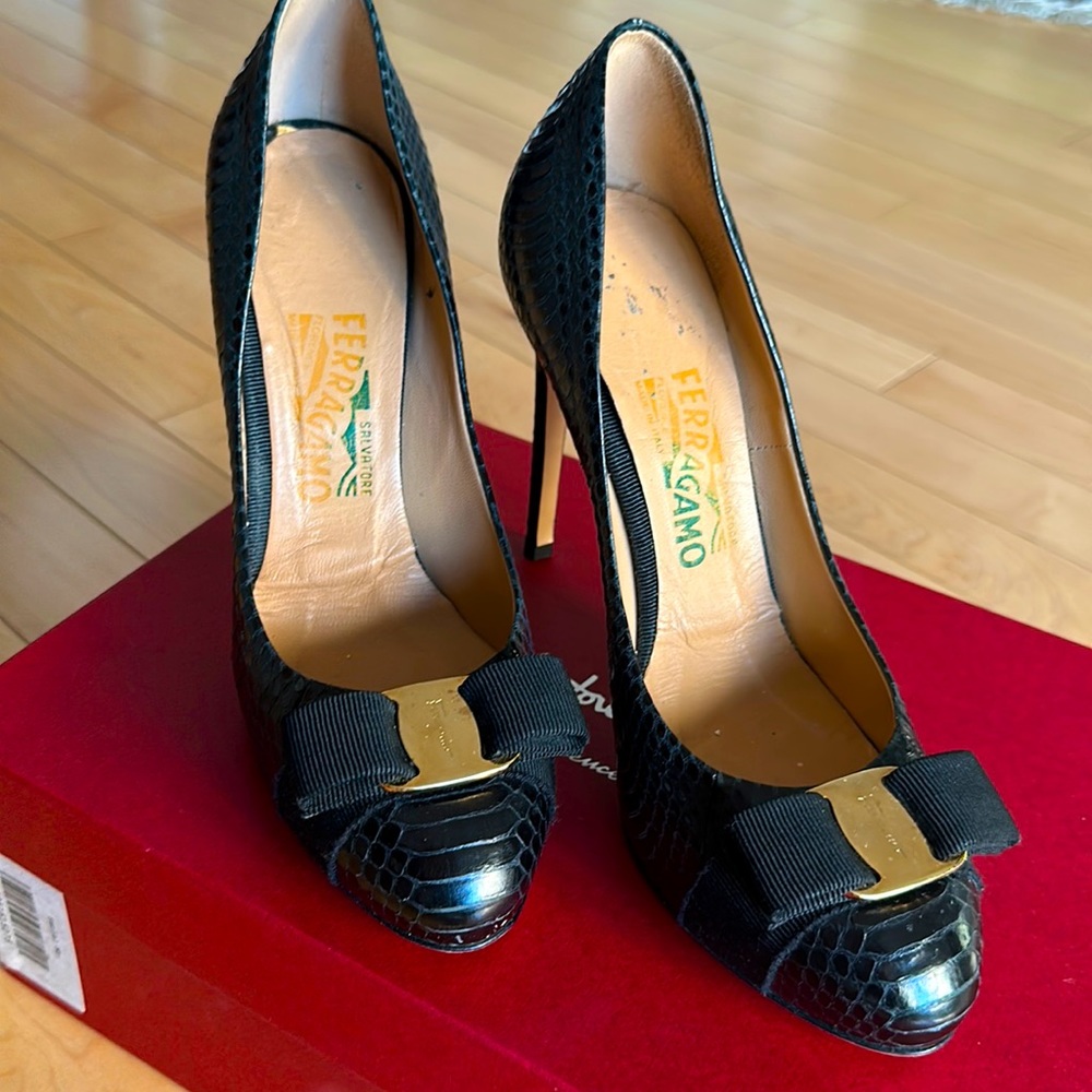 Salvatore Ferragamo Crocodile Heels